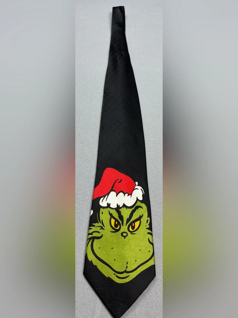 Vintage Dr Seuss Grinch Christmas Necktie Black Green Face 57”